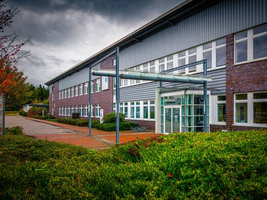 Bürofläche zur Miete provisionsfrei 8,95 € 25,7 m² Bürofläche teilbar von 25,7 m² bis 250 m² Max-Planck-Str. 2 Geesthacht 21502