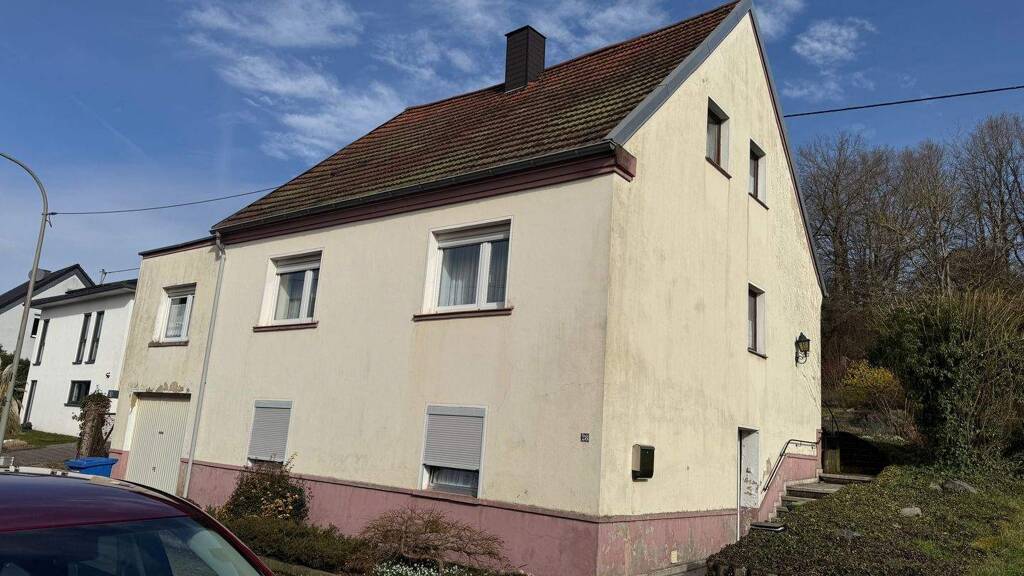 Einfamilienhaus zum Kauf 129.000 € 6 Zimmer 130 m² 777 m² Grundstück frei ab sofort Alsweiler Marpingen 66646