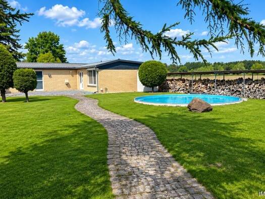 Bungalow zum Kauf 220.000 € 2 Zimmer 90 m² 870 m² Grundstück Dom Brandenburg an der Havel 14776