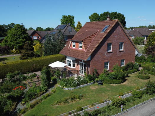 Einfamilienhaus zum Kauf 469.000 € 5 Zimmer 142,4 m² 615 m² Grundstück Bad Bramstedt 24576