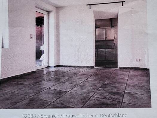 Wohnung zur Miete 900 € 4 Zimmer 103 m² EG frei ab sofort Mittelstraße 11 Frauwüllesheim Nörvenich 52388