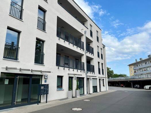 Wohnung zur Miete 610 € 1 Zimmer 37 m² 1. Geschoss Vogelherdstraße 46 Zirndorf Zirndorf 90513