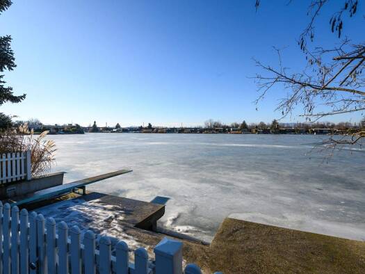 Bungalow zum Kauf 599.000 € 82 m² 600 m² Grundstück Münchendorf 2325