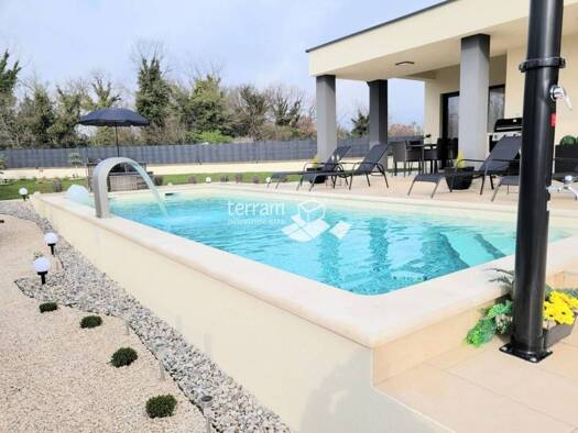 Einfamilienhaus zum Kauf 570.000 € 3 Zimmer 157 m² Vinica 42207