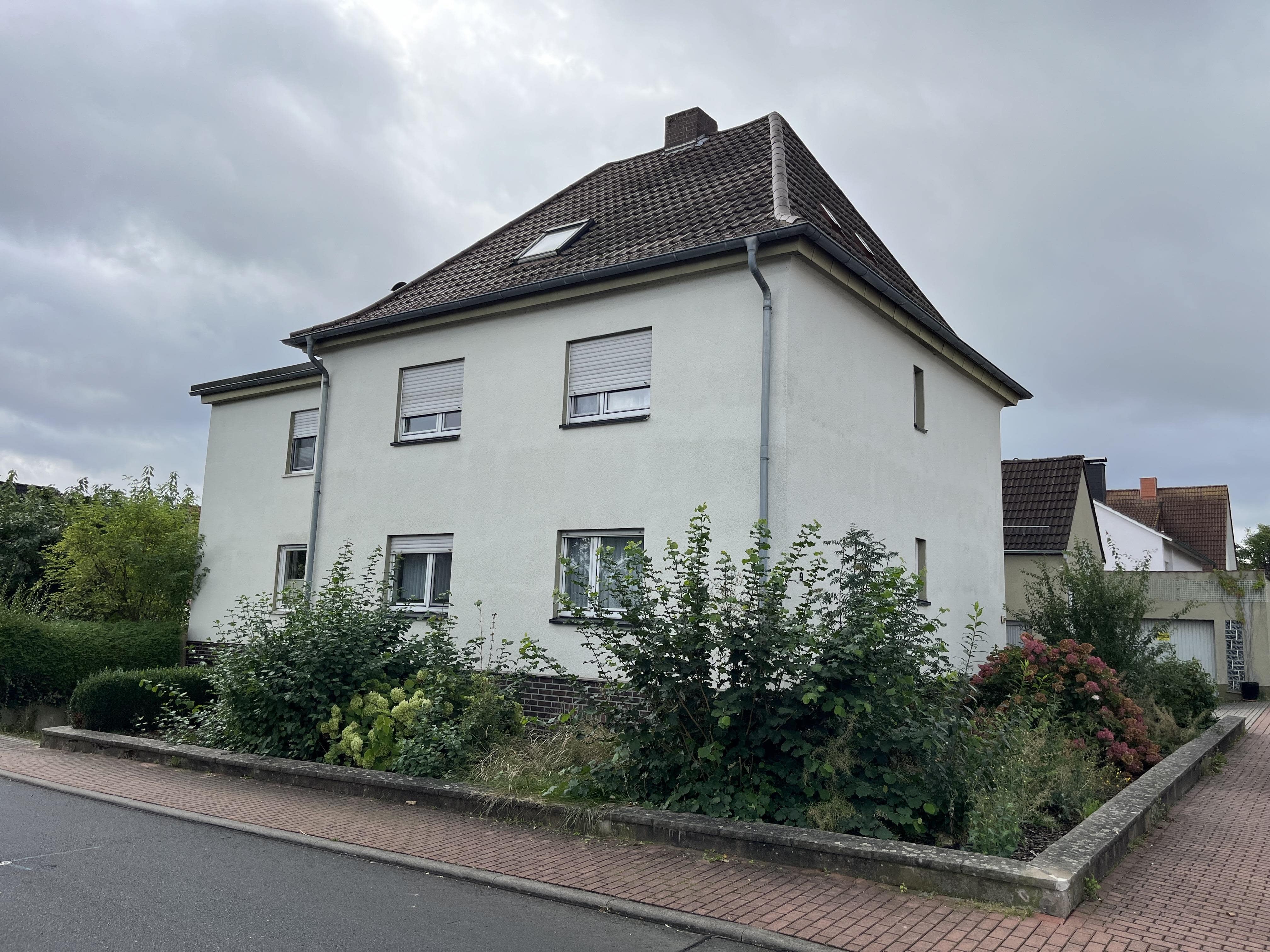 Mehrfamilienhaus zum Kauf 180.000 € 8 Zimmer 211 m²<br/>Wohnfläche 1.208 m²<br/>Grundstück Wölfershausen Heringen 36266