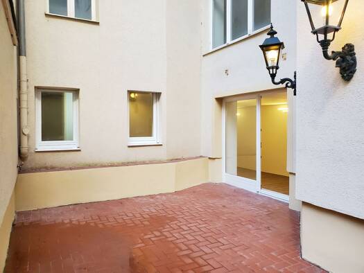 Terrassenwohnung zur Miete 550 € 2 Zimmer 50 m² UG frei ab sofort Streiberstraße 12 Innenstadt Halle (Saale) 06110