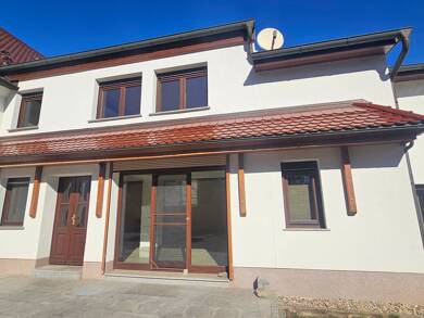 Haus zur Miete 1.500 € 4 Zimmer 175 m² frei ab sofort Zöschen Leuna 06237