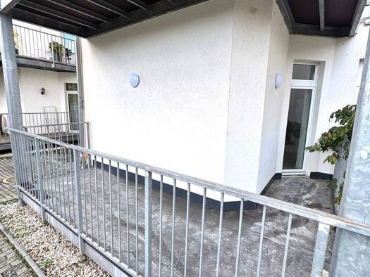 Wohnung zur Miete 441 € 2 Zimmer 63 m² EG frei ab sofort Debschwitz Gera 07548