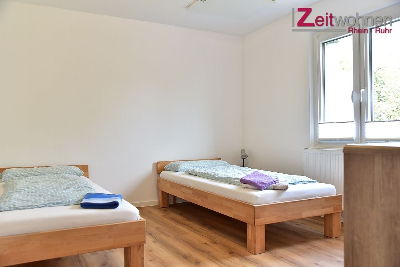 Haus zur Miete Wohnen auf Zeit 2.600 € 3 Zimmer 110 m²<br/>Wohnfläche ab sofort<br/>Verfügbarkeit Gremberghoven Köln 51149