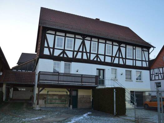 Mehrfamilienhaus zum Kauf 375.000 € 7 Zimmer 180 m² 700 m² Grundstück Erkshausen Rotenburg a.d.Fulda 36199