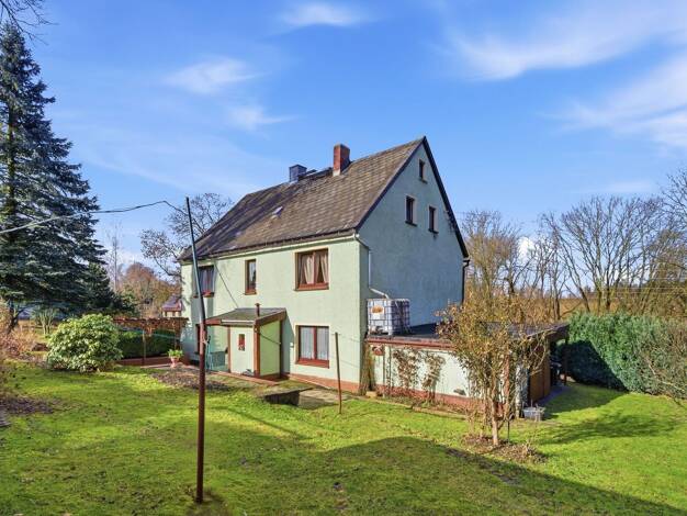 Einfamilienhaus zum Kauf 5 Zimmer 140 m² 1.090 m² Grundstück frei ab sofort Oberreichenbach Brand-Erbisdorf 09618