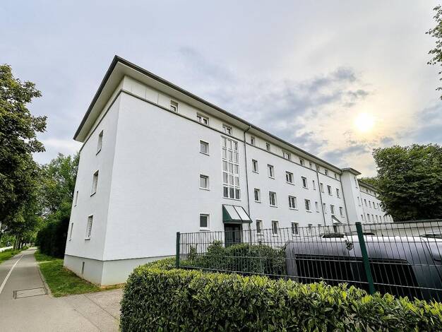Wohnung zum Kauf 159.000 € 2 Zimmer 47 m² Hochfeld Augsburg 86159
