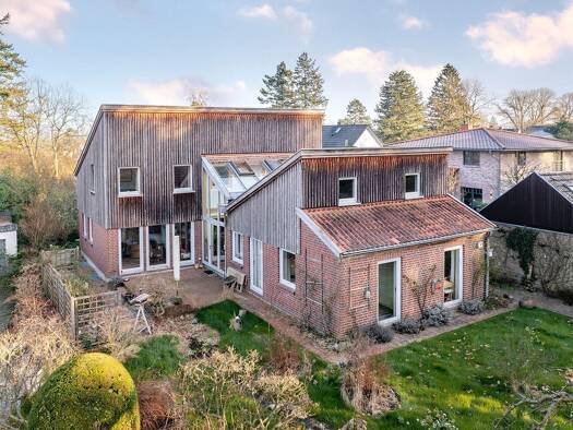 Einfamilienhaus zum Kauf 1.200.000 € 6 Zimmer 144 m² 713 m² Grundstück frei ab sofort Sülldorf Hamburg 22589