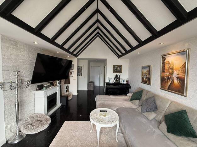 Studio zum Kauf 697.500 € 4 Zimmer 117 m² 3. Geschoss Junkersdorf Köln 50858