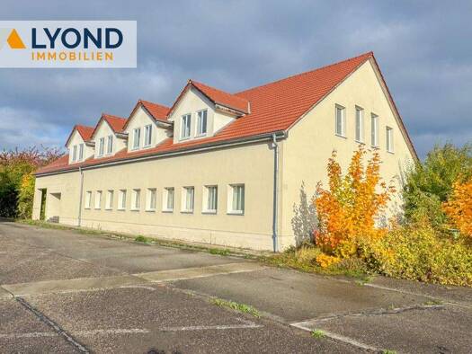 Bürokomplex zum Kauf 335.000 € 20 Zimmer 360 m² Bürofläche Ballenstedt Ballenstedt 06493