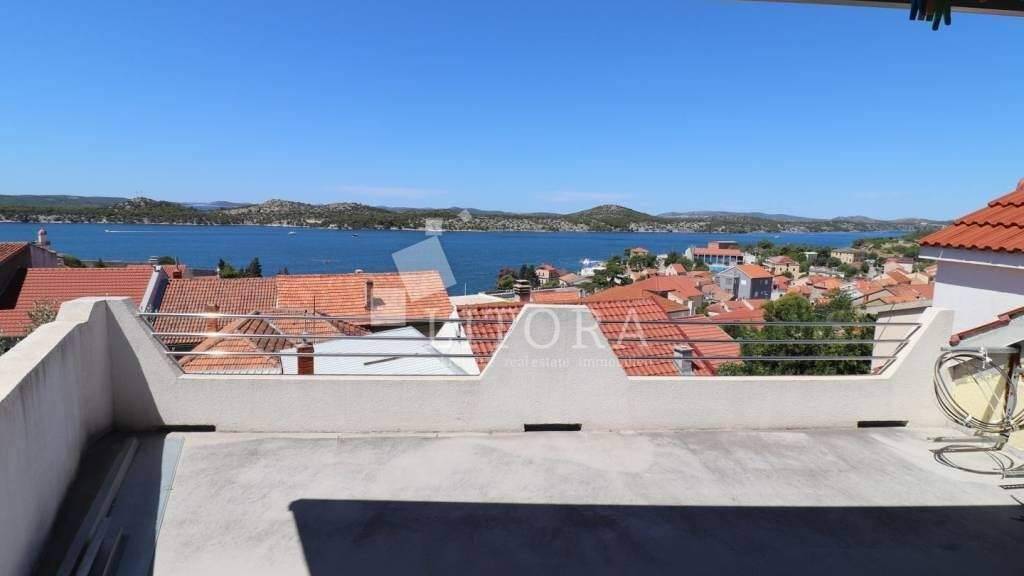 Wohnung zum Kauf 210.000 € 3 Zimmer 117 m² Crnica, Sibenik Sibenik