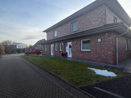 Wohnung zur Miete 650 € 2 Zimmer 68 m² 1. Geschoss frei ab 01.11.2026 Lüntjenweg 17 Huntlosen Großenkneten 26197