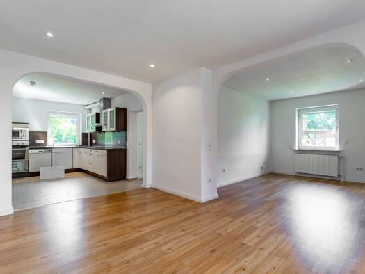 Einfamilienhaus zum Kauf 250.000 € 5 Zimmer 94,9 m² 860 m² Grundstück Wathlingen 29339