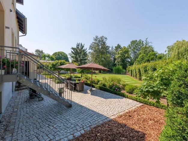 Villa zum Kauf provisionsfrei 1.399.000 € 7 Zimmer 335 m² 2.056 m² Grundstück Kaulsdorf Berlin 12621