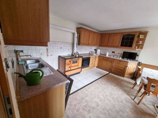 Wohnung zur Miete 650 € 2 Zimmer 75 m² Ehenfeld Hirschau 92242