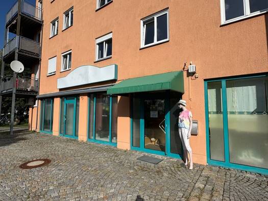 Büro zur Miete provisionsfrei 620 € 1 Zimmer 136 m² Bürofläche Schwandorf Schwandorf 92421