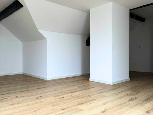 Wohnung zum Kauf 242.000 € 4 Zimmer 88 m² Dachgeschoss, 3. Geschoss Pfaffenbach 13 Waldulm Kappelrodeck / Waldulm 77876