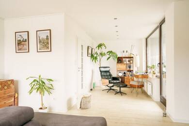 Wohnung zur Miete 950 € 3 Zimmer 105 m² Geschoss 2/2 frei ab 01.08.2025 Horas Fulda 36039