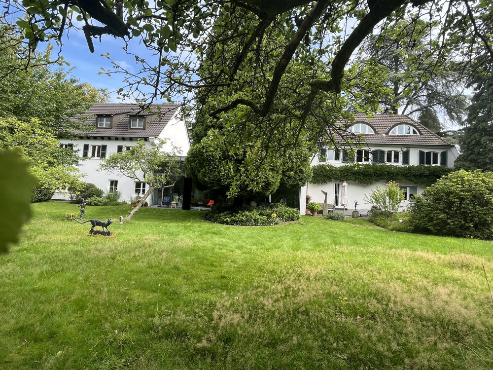 Mehrfamilienhaus zum Kauf 3.200.000 € 16 Zimmer 516 m²<br/>Wohnfläche 1.867 m²<br/>Grundstück Venusberg Bonn / Venusberg 53127