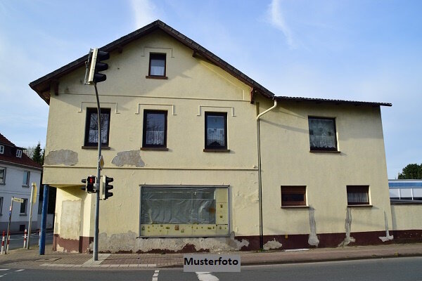 Mehrfamilienhaus zum Kauf 83.500 € 1 Zimmer 115 m²<br/>Wohnfläche 174 m²<br/>Grundstück Debschwitz 3 Gera 07548