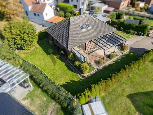 Einfamilienhaus zum Kauf 335.000 € 3 Zimmer 109,4 m² 766 m² Grundstück Achim Achim 28832