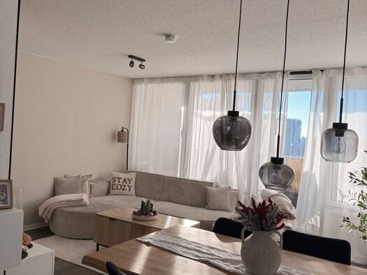 Wohnung zur Miete 793 € 3 Zimmer 76 m² Geschoss 5/15 frei ab 01.03.2026 Gleißhammer Nürnberg 90461