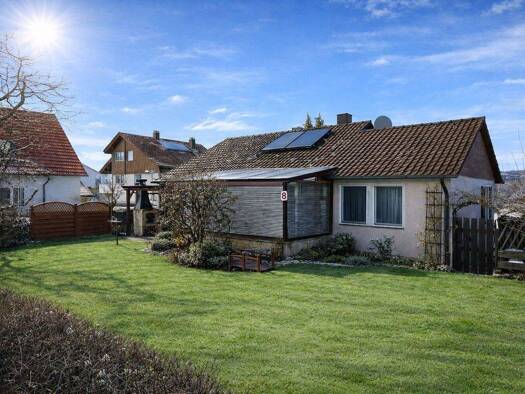 Einfamilienhaus zum Kauf 390.000 € 4,5 Zimmer 118,9 m² 592 m² Grundstück Bünzwangen Ebersbach an der Fils / Bünzwangen 73061