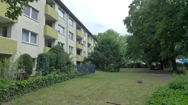 Wohnung zur Miete 700 € 4 Zimmer 92 m²<br/>Wohnfläche ab sofort<br/>Verfügbarkeit Hohe Straße 38 a Alt-Tannenbusch Bonn 53119