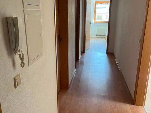 Wohnung zur Miete 600 € 2 Zimmer 58 m² Geschoss 2/3 frei ab sofort Sirchingen Bad Urach 72574