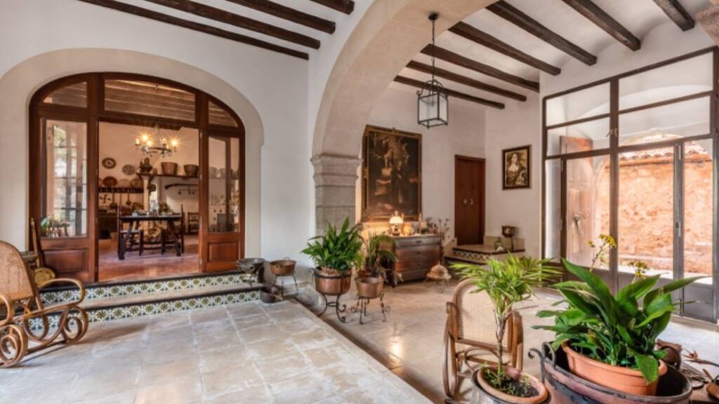 Haus zum Kauf 2.700.000 € 9 Zimmer 1.500 m² 950 m² Grundstück Fornalutx 07109