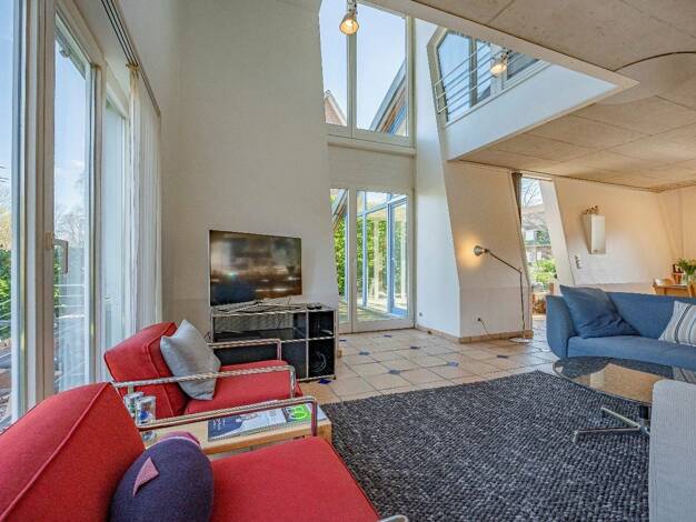 Einfamilienhaus zum Kauf 1.199.000 € 6 Zimmer 255 m² 913 m² Grundstück frei ab sofort Wellingsbüttel Hamburg 22393