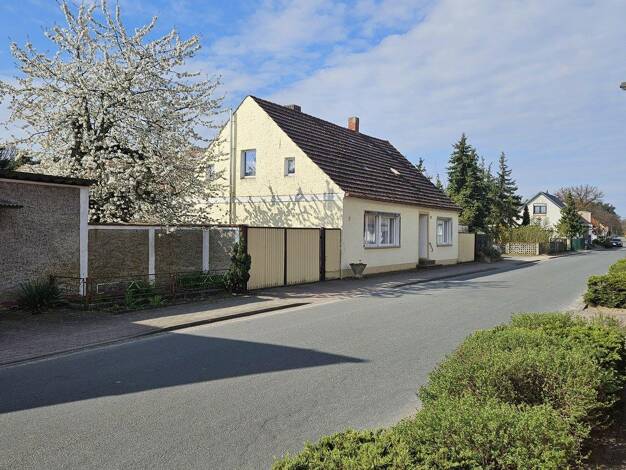 Haus zum Kauf provisionsfrei 249.000 € 5 Zimmer 150 m² 5.000 m² Grundstück Dorfstraße (Neuenklitsche) 15 Neuenklitsche Jerichow 39319