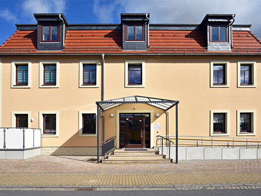 Wohnung zur Miete 610 € 1 Zimmer 35,8 m² 2. Geschoss frei ab sofort Meißner Straße 216 Radebeul 01445
