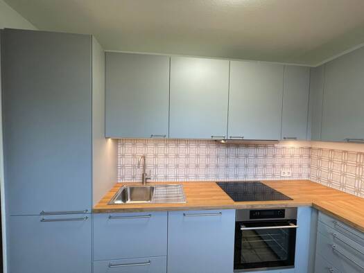 Wohnung zur Miete 1.300 € 4,5 Zimmer 101 m² Geschoss 1/3 frei ab sofort Stadtgebiet Göppingen 73033