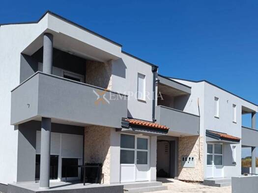 Einfamilienhaus zum Kauf - Erstbezug 790.000 € 7 Zimmer 303 m² Privlaka 23233