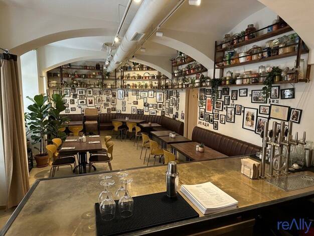 Restaurant zur Miete 1.974 € Wien 1070