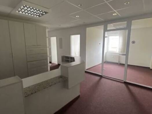 Büro zur Miete provisionsfrei 4,50 € 5 Zimmer 90 m² Bürofläche Lutherviertel Chemnitz 09126