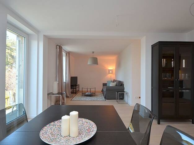 Wohnung zur Miete 1.590 € 2,5 Zimmer 76 m² EG frei ab 01.05.2026 Süd Stuttgart 70180