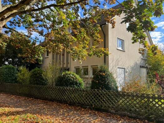 Wohnung zur Miete 1.075 € 2 Zimmer 80 m² Geschoss 2/3 frei ab 01.12.2025 Vollmoellerstraße 37 Vaihingen Stuttgart 70563