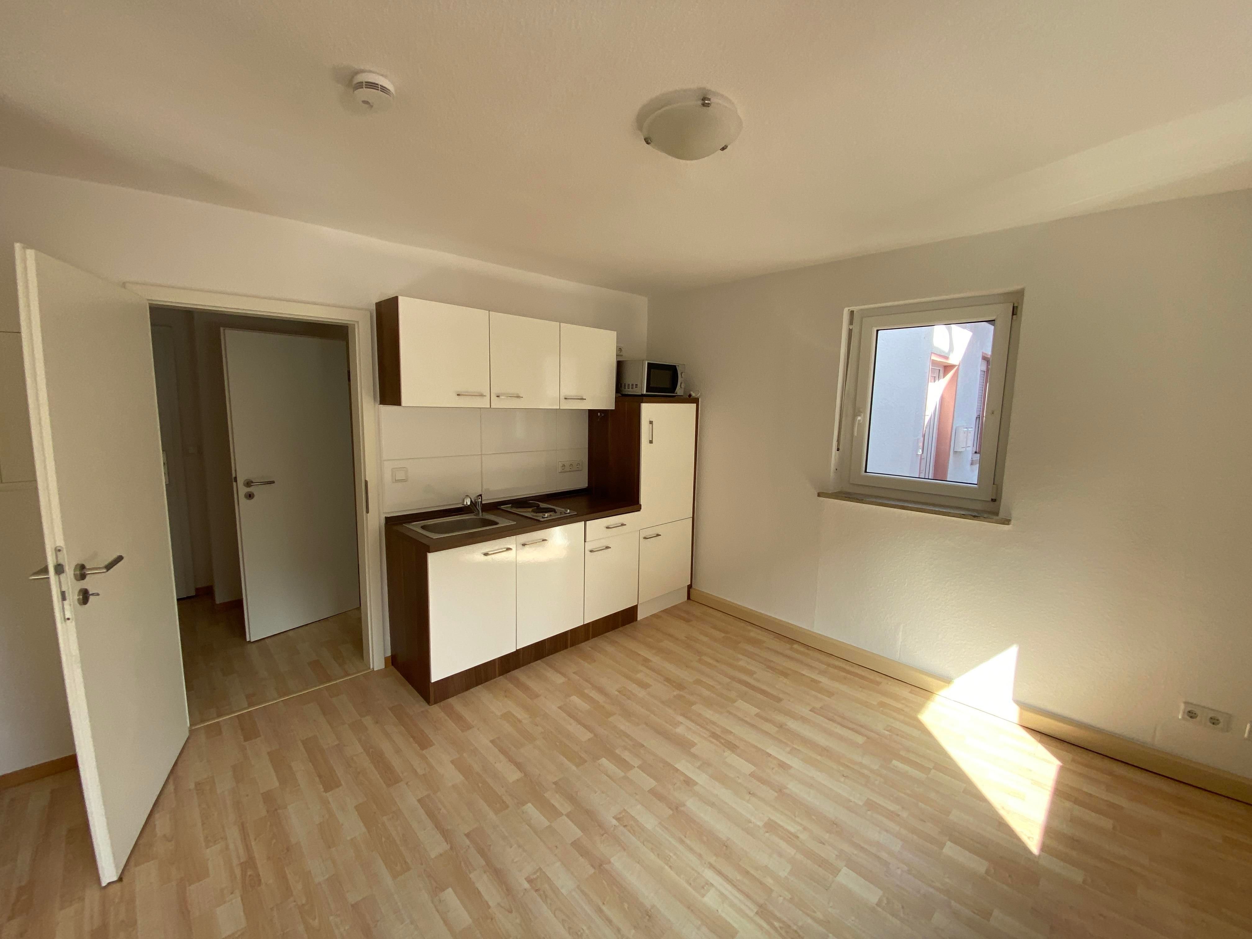 Wohnung zur Miete 270 € 2 Zimmer 30 m²<br/>Wohnfläche Neuendorf 97788