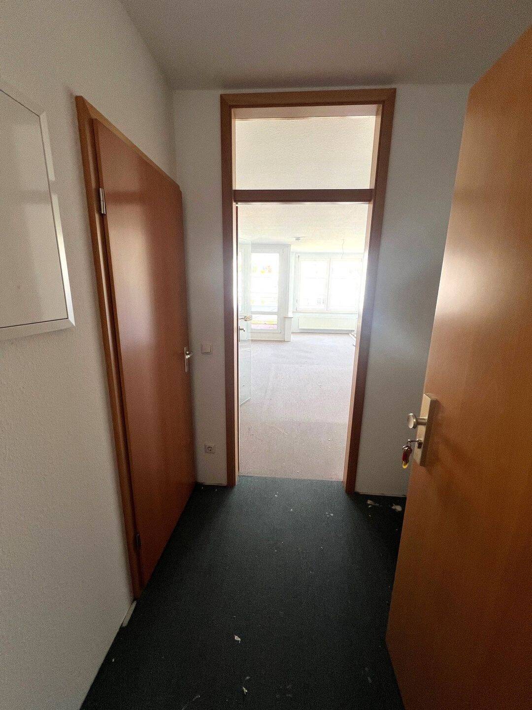 Property thumbnail 9