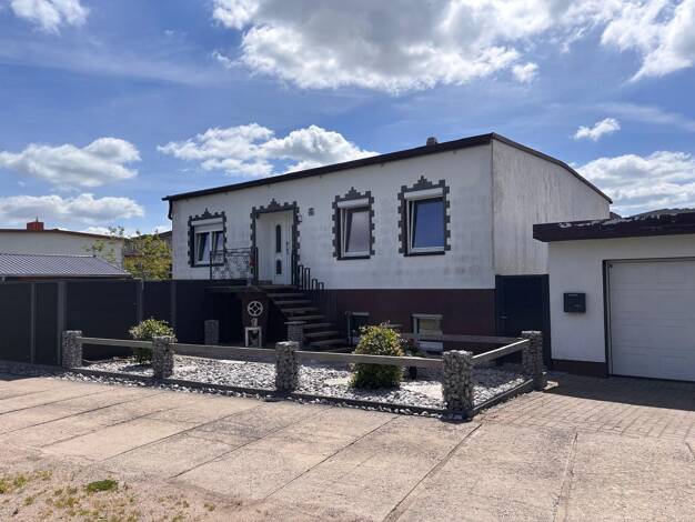 Einfamilienhaus zum Kauf 220.000 € 6 Zimmer 200 m² 422 m² Grundstück Stavenhagen, Reuterstadt Stavenhagen 17153