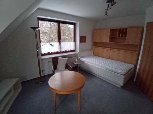 Wohnung zur Miete 390 € 1 Zimmer 18 m² Geschoss 1/2 frei ab sofort Horst Seevetal 21220