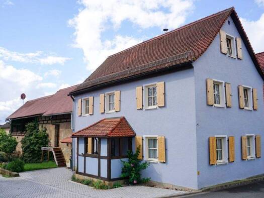 Einfamilienhaus zur Miete 1.250 € 4 Zimmer 111,5 m² 816 m² Grundstück Eggolsheim 91330
