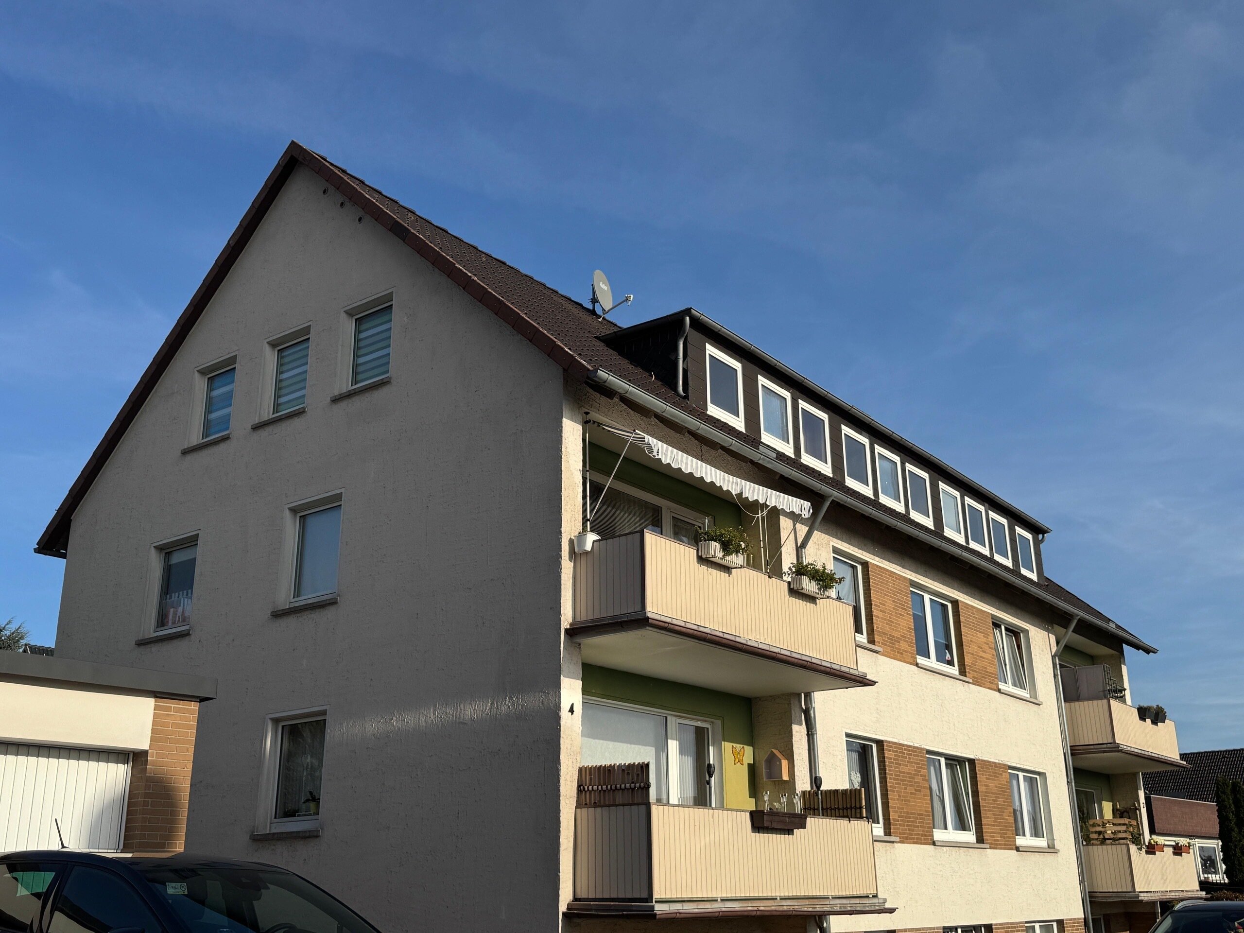 Mehrfamilienhaus zum Kauf als Kapitalanlage geeignet 439.900 € 24 Zimmer 529,6 m²<br/>Wohnfläche 1.007 m²<br/>Grundstück Elze Elze 31008